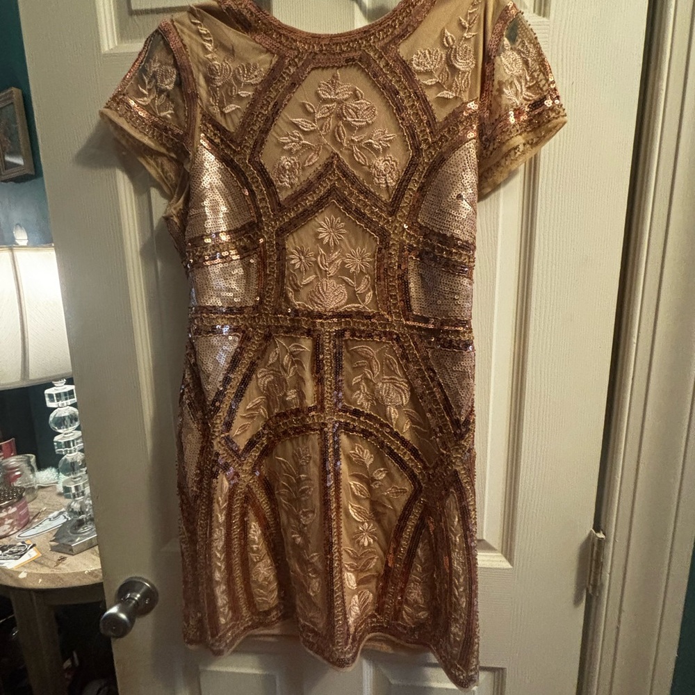 Lulu’s rose gold beaded art deco mini dress - Picture 4 of 7